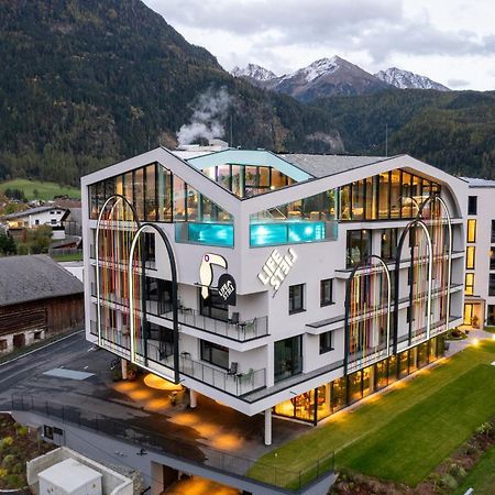 Lifesteil Aparthotel Umhausen Exterior photo